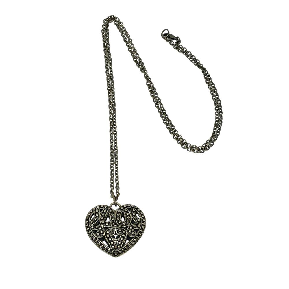Contemporary Antique Brass Open‎ Heart Pendant on 30 Inch Chain Necklace Ornate